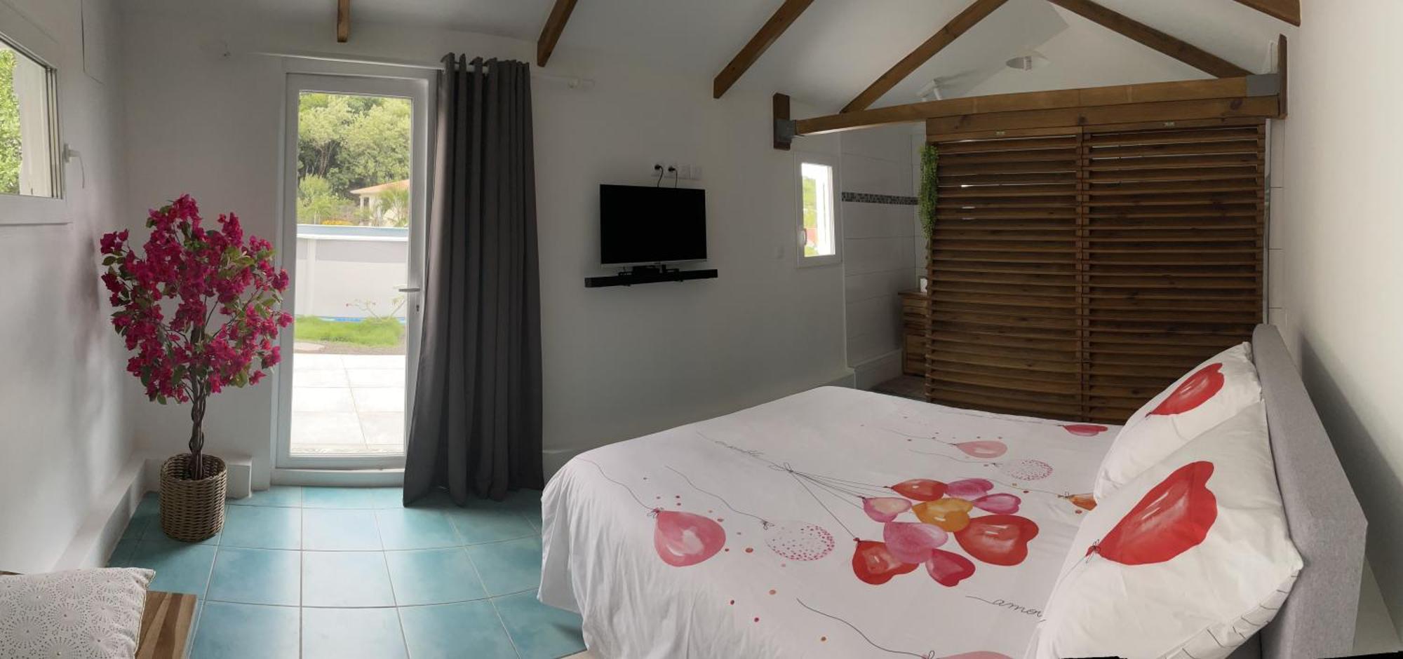 Bungalow "Doussin' Kreyol", Au Calme A 150M De La Plage Grande Anse Екстериор снимка